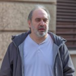 آدمی با پنجاه سال عمر