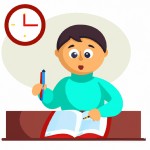 دانش آموزی که داره درس میخونه روی میز