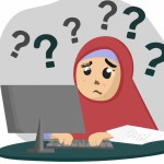 یک دختر محجبه کارتونی که داره با کامپیوتر کار میکنه اما گیج شده و همین طور که به صفحه کامپیوتر خیره شده و داره نرم افزار اکسل رو نگاه میکنه، بالا سرش کلی علامت سوال هست و چشاش پر از اشک شده