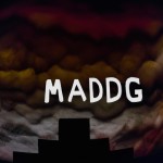 یک تصویر با پس زمینه ی بازی ترسناک و در وسط تصویر کلمه ی  mmadgod نوشته شده باشد
