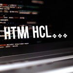 html css    در یک لپتاپ