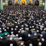 تصویر از نماز جمه مردم ایران به امامت  آیت الله خامنه ای در مصلی تهران که نشان از حضور و اتحاد مردم باشه
