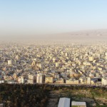 یک عکس که از شهر مشهد باشد وهوا کثیف باشد