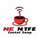 "طراحی لوگوی حرفه‌ای و مدرن برای کافی نت نیما: یک فنجان قهوه بخارآلود که از بخارش نماد WiFi بیرون می‌زنه، با حرف N بزرگ و استایل‌شده در مرکز فنجان.